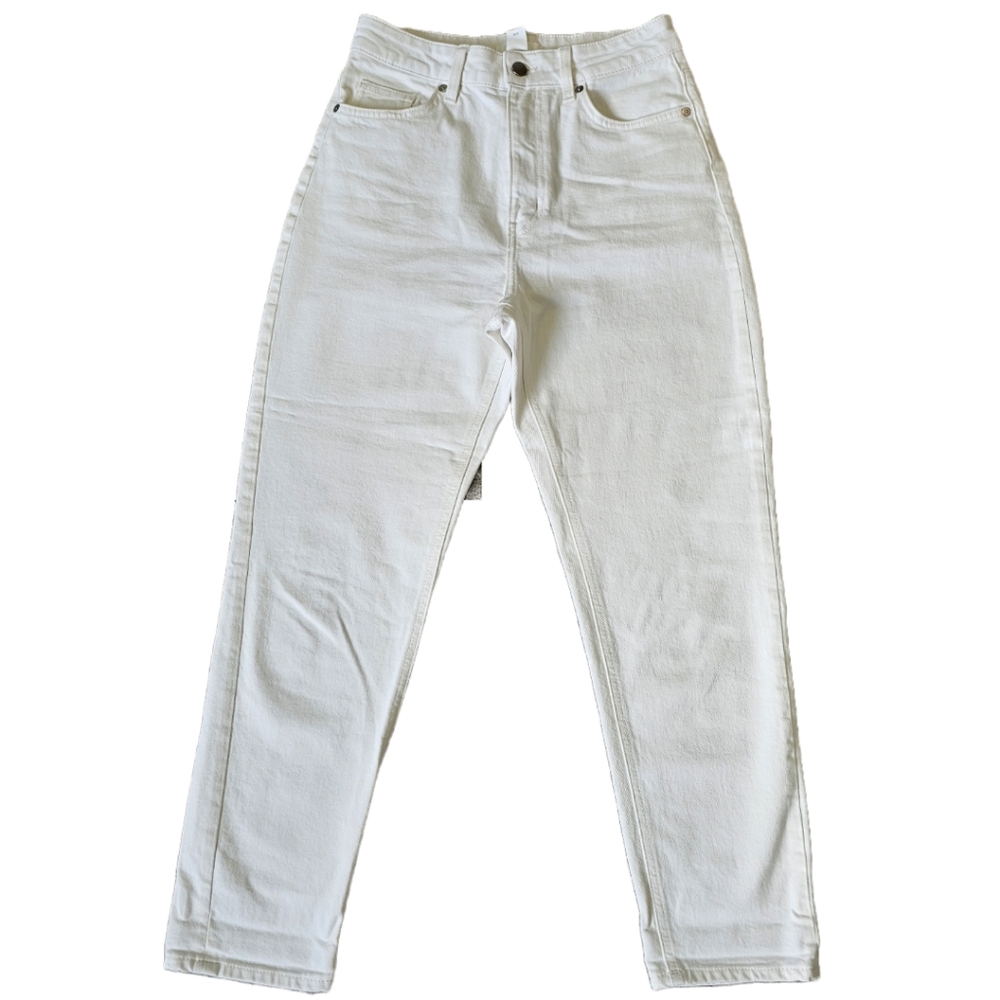 H&M Women High-waisted White Jeans Size 6